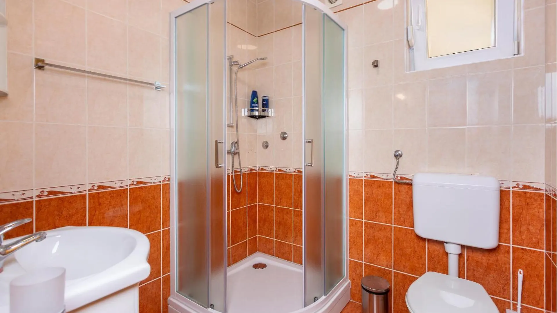 1 Bedroom Cozy Apartment In Dramalj